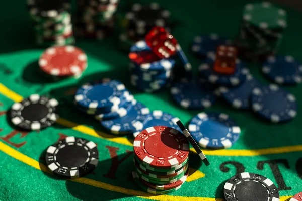Wild Coaster game play screen showing coaster ascent and payout meter